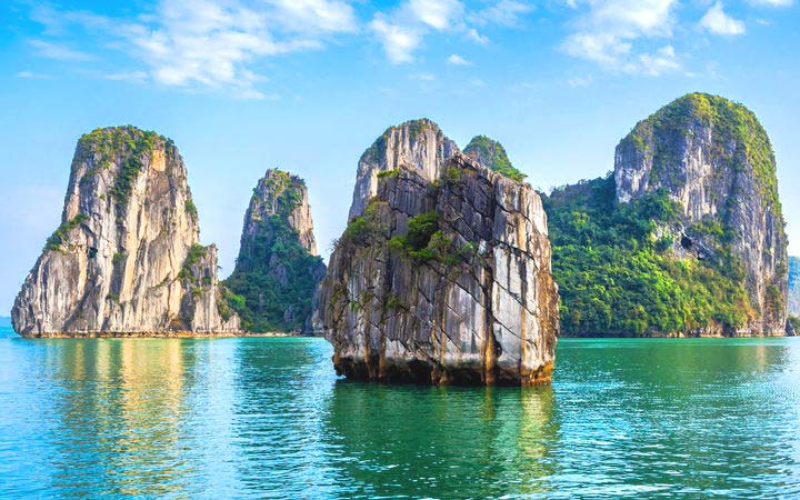 Scalo Baia di Ha Long